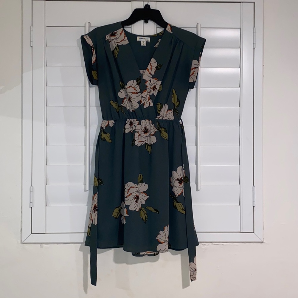 Womens floral dress